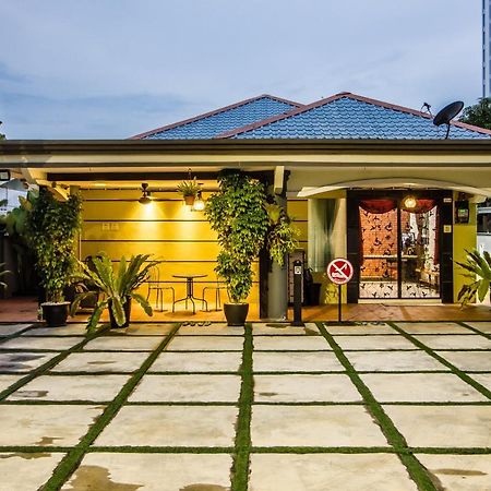 Surprised Homestay Butterworth Bagian luar foto